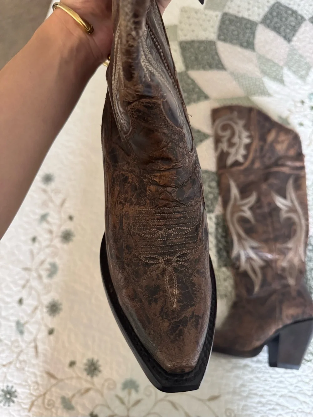 Dan Post Brown Distressed Leather Embroidered Cowboy Boots NWT